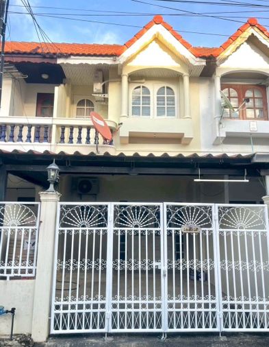 🏡 ให้เช่าทาวน์โฮม 2 ชั้น หนองหอย รีโนเวทใหม่ – ใกล้เมือง เดินทางสะดวก!