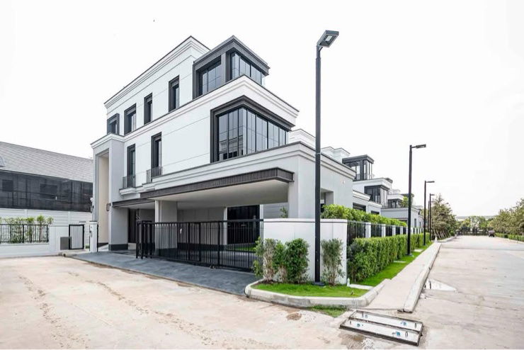 picture For rent✨ Malton Gates Krungthep Kreetha 🔥 Line ID : @034etfin 📲 5 bedrooms 6  bathrooms ✨ - 6/6