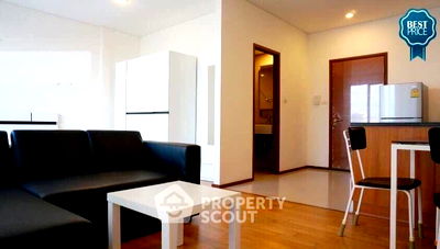 คอนโดให้เช่า : คอนโด 1-ห้องนอน ที่ วิลล่า สาทร ใกล้ BTS กรุงธนบุรี (ID 513274)