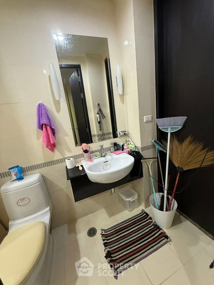 picture 2-BR Condo at Baan Klang Krung Siam-Pathumwan Condominium near BTS Ratchathewi (ID 2300631) - 14/15