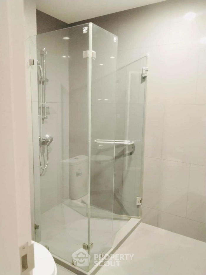 รูป คอนโด 1-ห้องนอน ที่ โนเบิล รีโว สีลม ใกล้ BTS สุรศักดิ์ (ID 1696278) - รูปที่ 1/8