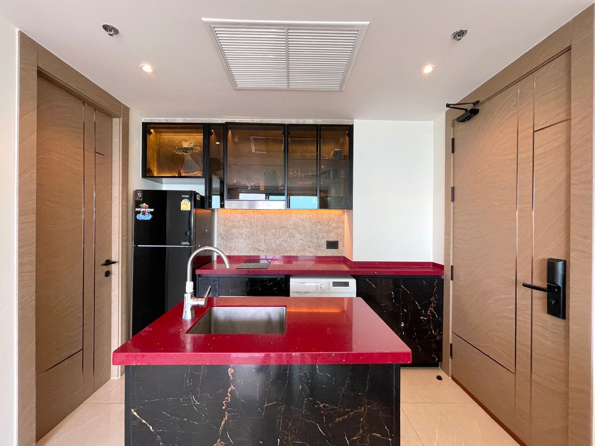 picture For rent The Riviera Ocean Drive Corner room Direct SeaView  - 24/26