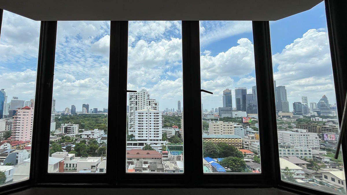 picture Condo for Sale Omni Tower Sukhumvit Nana, 1 Bedroom 57 sqm Fully Furnished Near BTS Nana, Asoke, Ploenchit, One Bangkok, Terminal 21 : YA25S-003 - 11/11