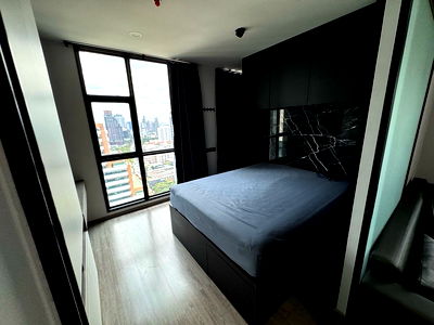 Condos for rent Soi Thonglor (Sukhumvit 55) : WS3502 [Rent] Rhythm Ekkamai - Unique 💰 Rental price: 39,500 baht/month 📍 BTS Ekkamai