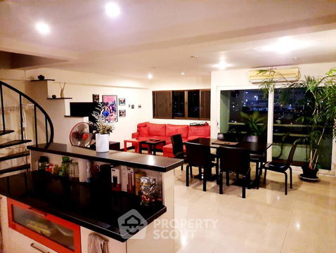 2-BR Condo at Thonglor Tower Condominium near BTS Thong Lor (ID 469369)