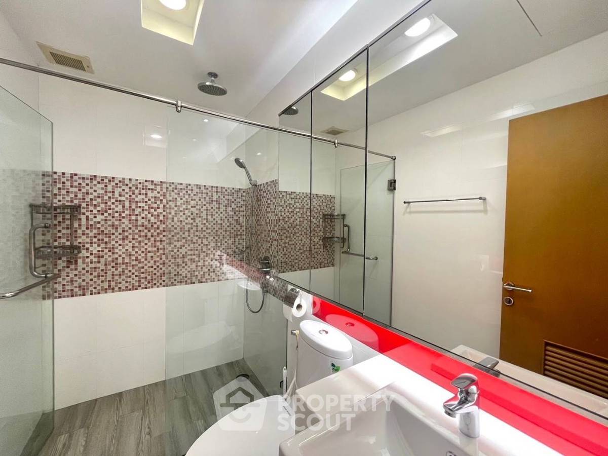 picture 4-BR Condo at 59 Heritage Sukhumvit 59 near BTS Thong Lor (ID 2306657) - 24/32