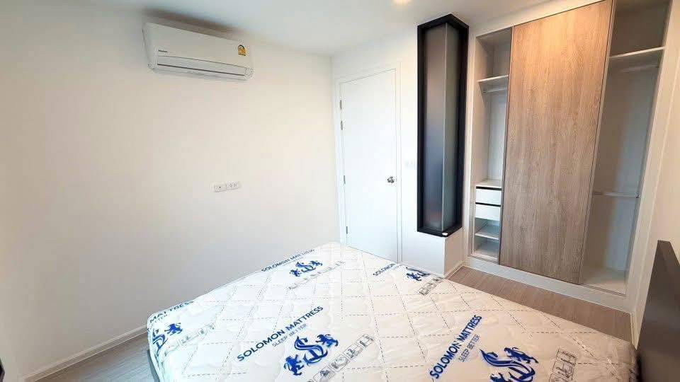 picture Denim Chatuchak 🚆 Prime Location near BTS/MRT – Stylish Corner Unit, 18,000 THB/Month - 10/16