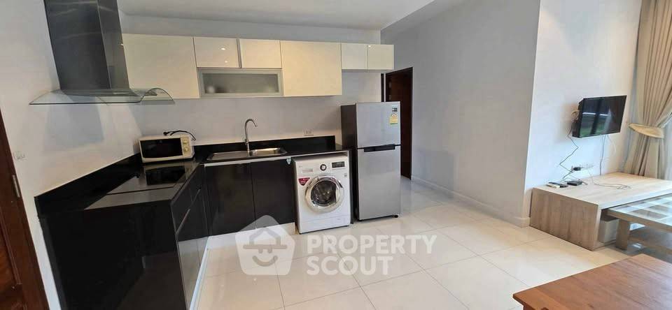 picture 1-BR Condo at Sunset Boulevard Residence close to Phratamnak (ID 2306182) - 4/10