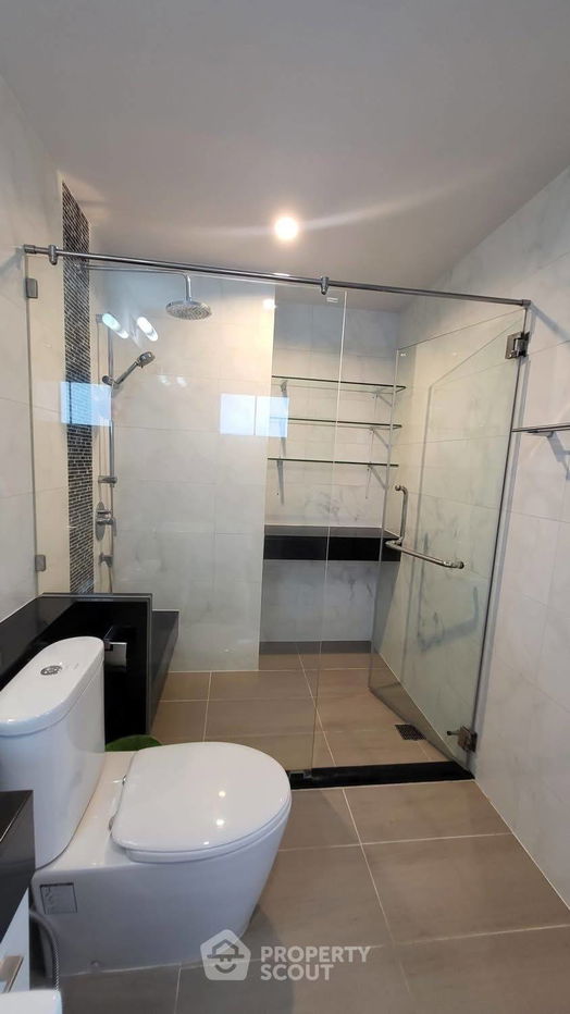 picture 3-BR Condo at Supalai Riva Grande close to Phra Ram 3 (ID 2307539) - 9/17