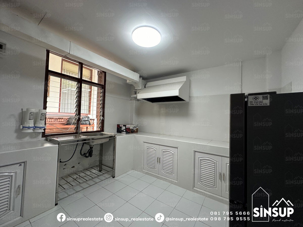 รูป 🏡 ให้เช่า บ้านเดี่ยวหรู สไตล์บาหลี – เอกมัย 10 - รูปที่ 42/44