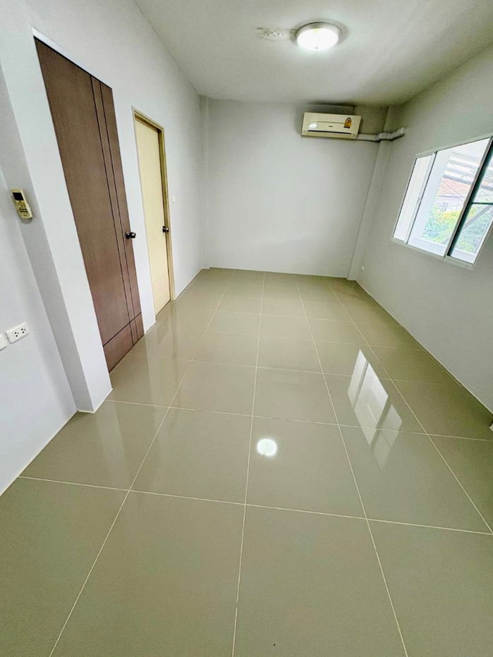 picture For Sale: 2-Storey Detached House – Lanceo Ramkhamhaeng–Wongwaen (Mistine) Just 15 minutes from Suvarnabhumi Airport - 15/37