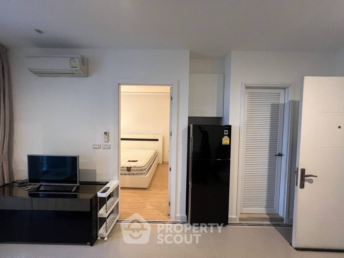 picture 1-BR Condo at T.c. Green Rama 9 near MRT Phra Ram 9 (ID 2304065) - 5/10