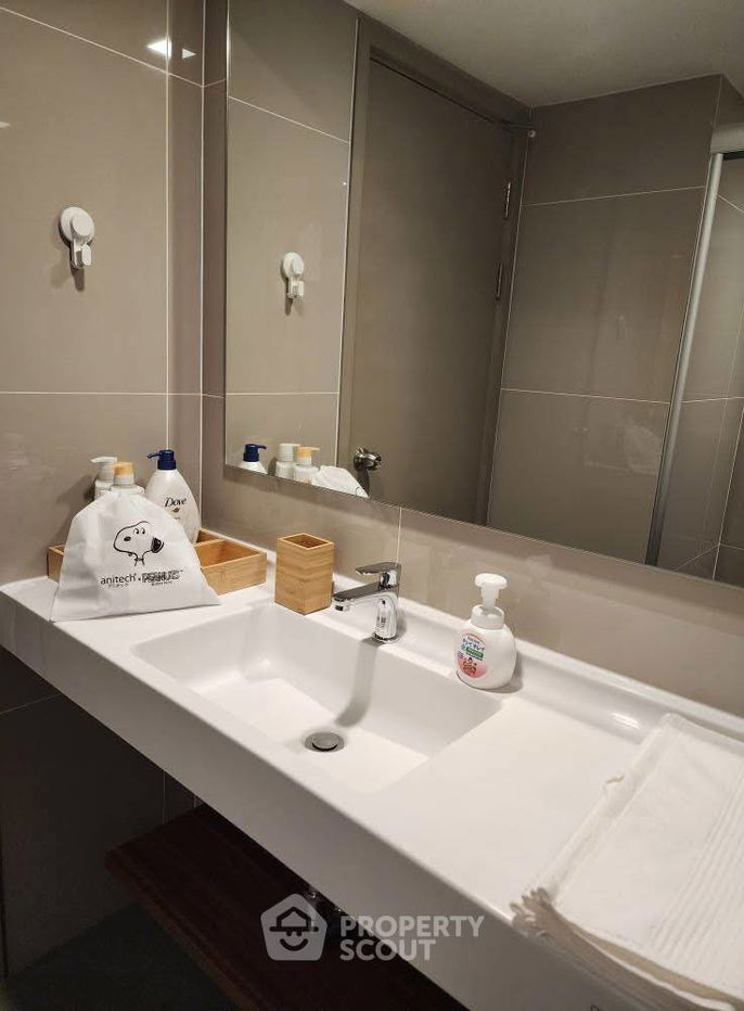 picture 1-BR Condo at Ideo Rama 9 - Asoke near MRT Phra Ram 9 (ID 2111111) - 7/9