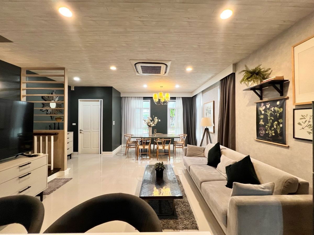 รูป RENT Luxury Garden Square Sukhumvit 77 near Bangkok Prep School ONNut - รูปที่ 2/18
