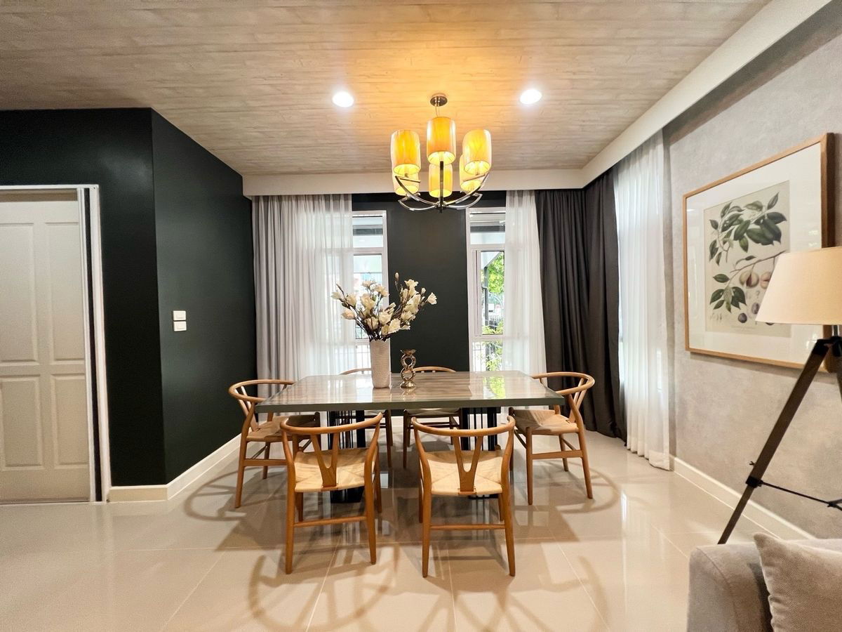 รูป RENT Luxury Garden Square Sukhumvit 77 near Bangkok Prep School ONNut - รูปที่ 3/18