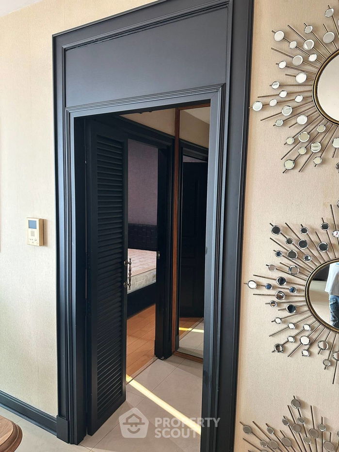 picture 3-BR Condo at Watermark Chaophraya near BTS Krung Thon Buri (ID 2229570) - 9/19