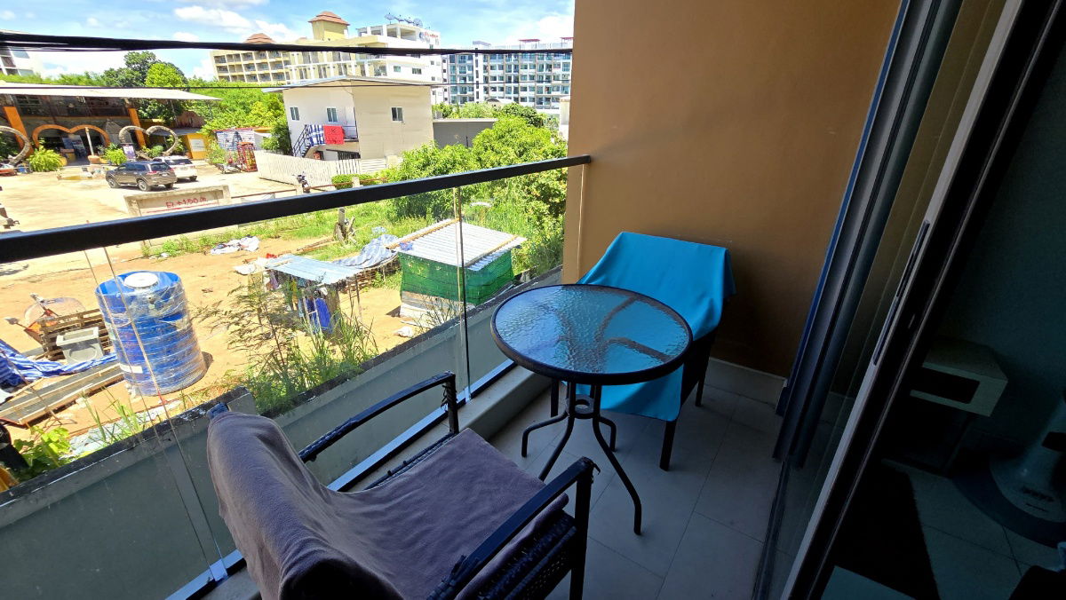 picture Studio for sale Laguna Beach Resort 2 foreign quota - 8/12