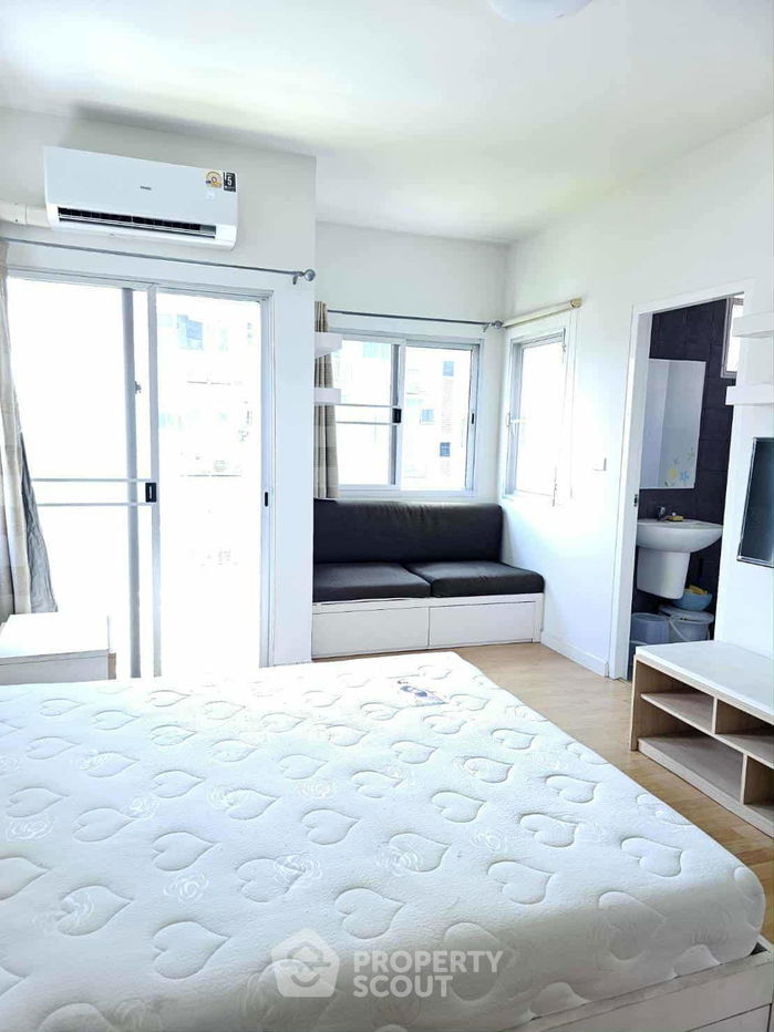 picture 1-BR Condo at My Condo Sathorn-Taksin near BTS Wongwian Yai (ID 2307034) - 5/6