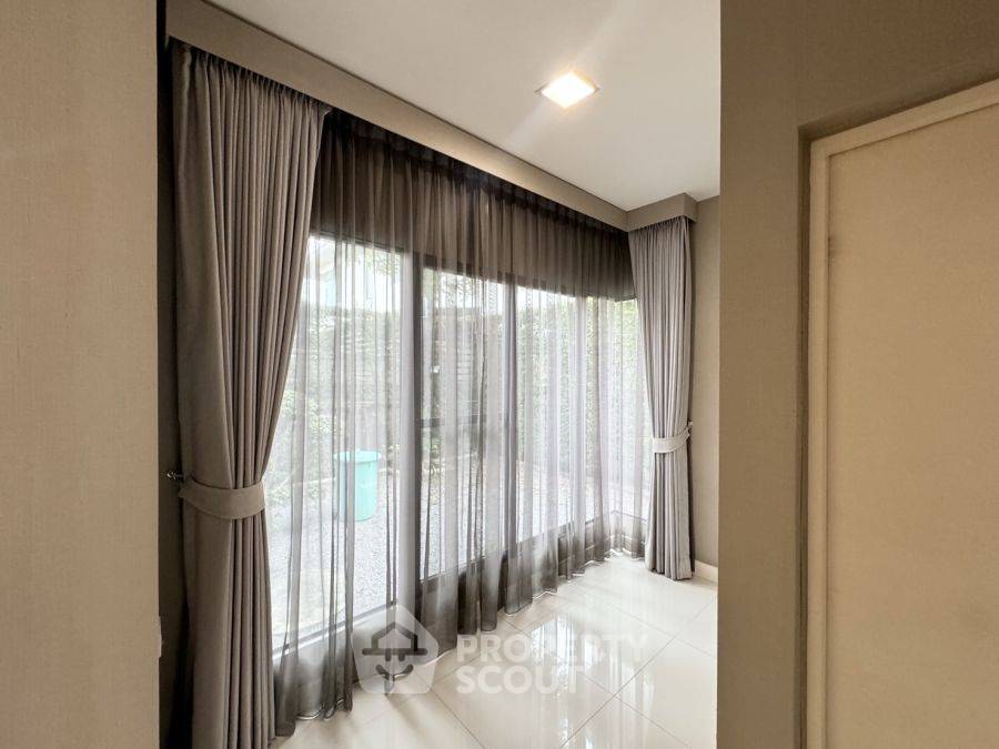 รูป บ้าน 4-ห้องนอน ที่ มัณฑนา เลค วัชรพล ใน ออเงิน (ID 2147304) - รูปที่ 6/10