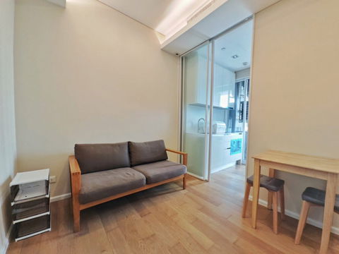 MN2987 The Saint Residencse Full Furnituned