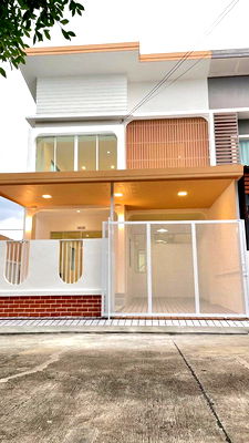 Townhouses for sale : S549 [For Sale] The Bless Village, Chaengwattana-Chaiyaphruek 💰 Price only 2.99 million baht (free transfer)