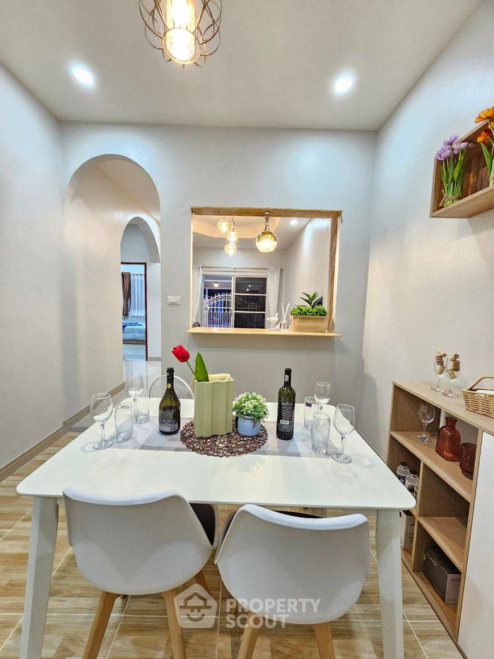 picture 2-BR House at Chokchai Village 4 close to East Pattaya (ID 2135218) - 5/13