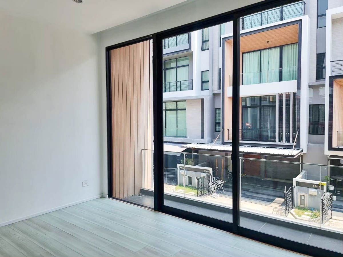 picture TownHome for Sale Nirvana Define Rama 9, 3 bedroom 21 sqw 235 sqm Near Ramkhamhaeng, Pattanakarn, Huamak, The Nine : SL25S-019 - 12/16