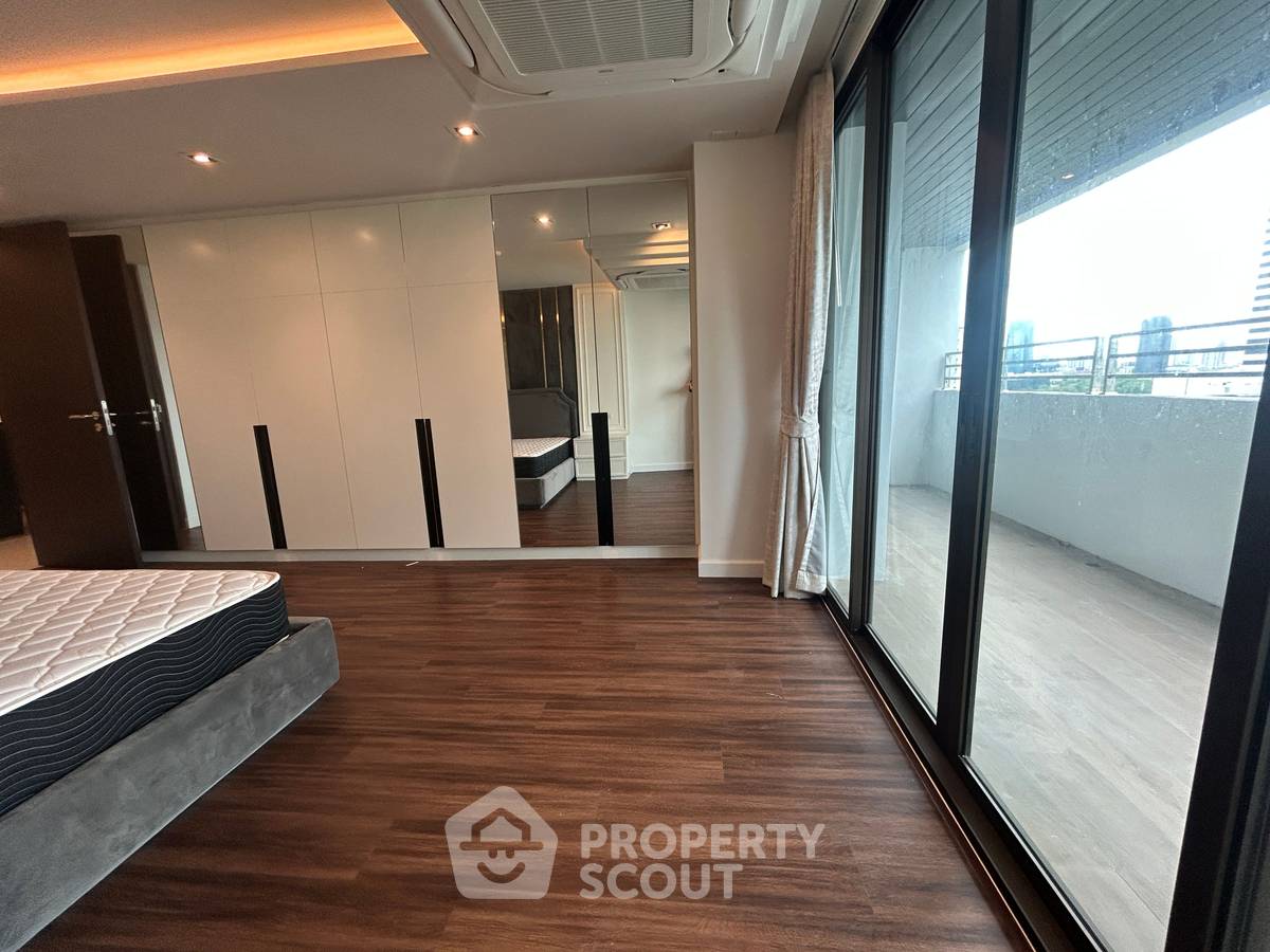 picture 3-BR Condo at Fairview Tower near BTS Asok (ID 2304174) - 18/25