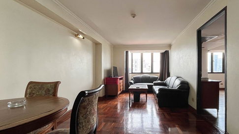 Condo for Sale Omni Tower Sukhumvit Nana, 1 Bedroom 57 sqm Fully Furnished Near BTS Nana, Asoke, Ploenchit, One Bangkok, Terminal 21 : YA25S-003