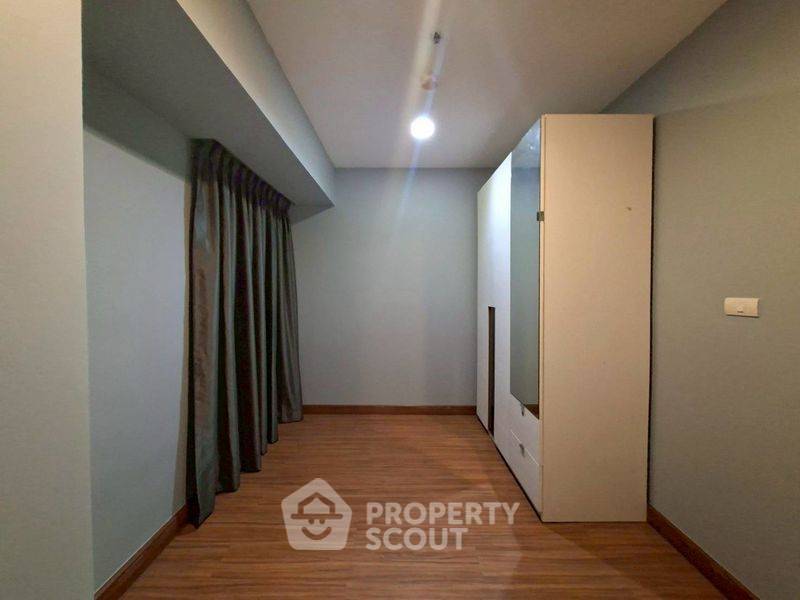 picture 2-BR Condo at My Resort Bangkok Condominium near MRT Phetchaburi (ID 2307902) - 11/18