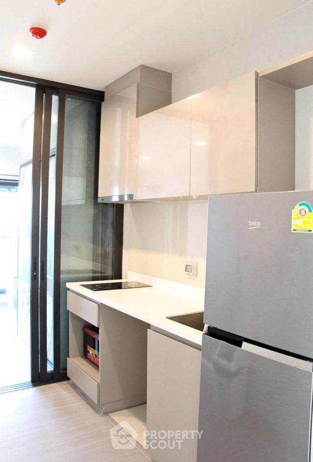 picture Studio Condo at Life Sukhumvit 62 near BTS Bang Chak (ID 2307790) - 2/14