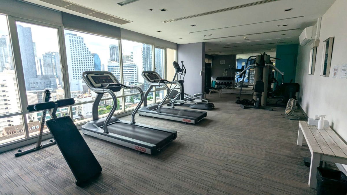รูป คอนโดกว้างขวาง 2 ห้องนอน สำหรับขาย ที่ Baan Siri 31 - รูปที่ 13/14