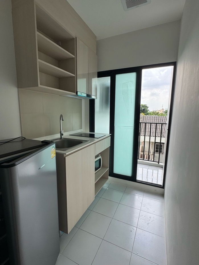 picture For rent condo ready to move in - 4/5