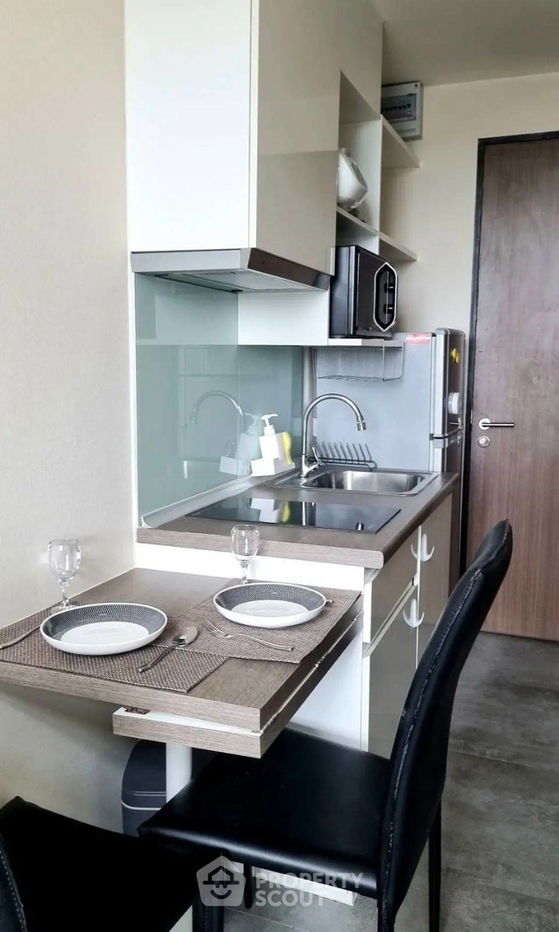 picture 1-BR Condo at Beyond Sukhumvit near BTS Udom Suk (ID 2304548) - 2/12