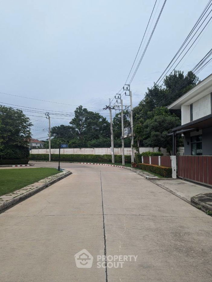 picture 3-BR House at Perfect Place Rama 9 - Krungthep Kreetha in Khlong Song Ton Nun (ID 1707562) - 33/34