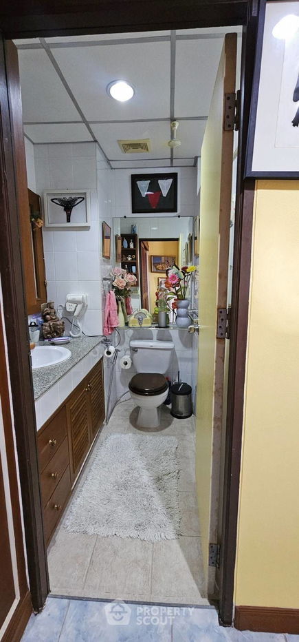 picture 1-BR Condo at View Talay 2 Condominium Jomtien close to Pattaya South (ID 2305084) - 10/10