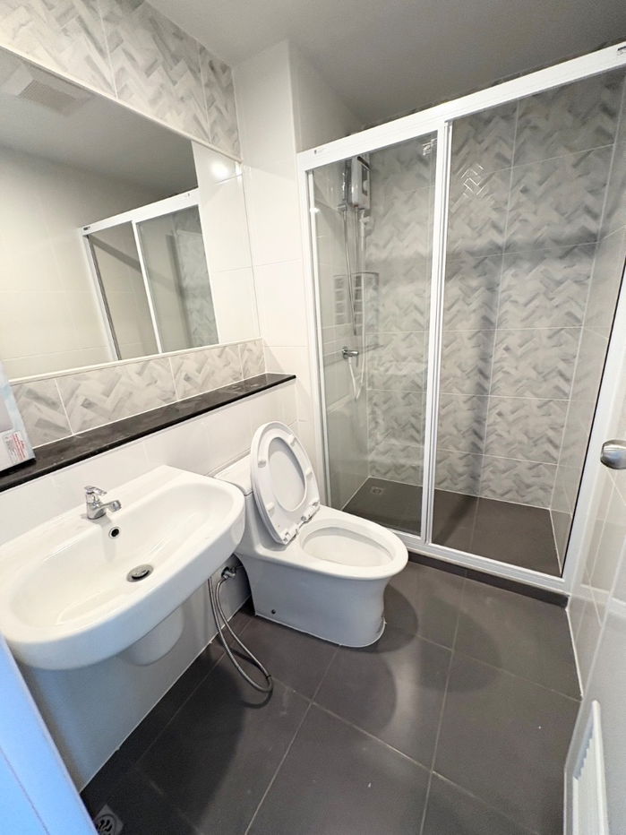 picture Condo Regent Home Bangna For Rent 1 bedroom  - 5/5