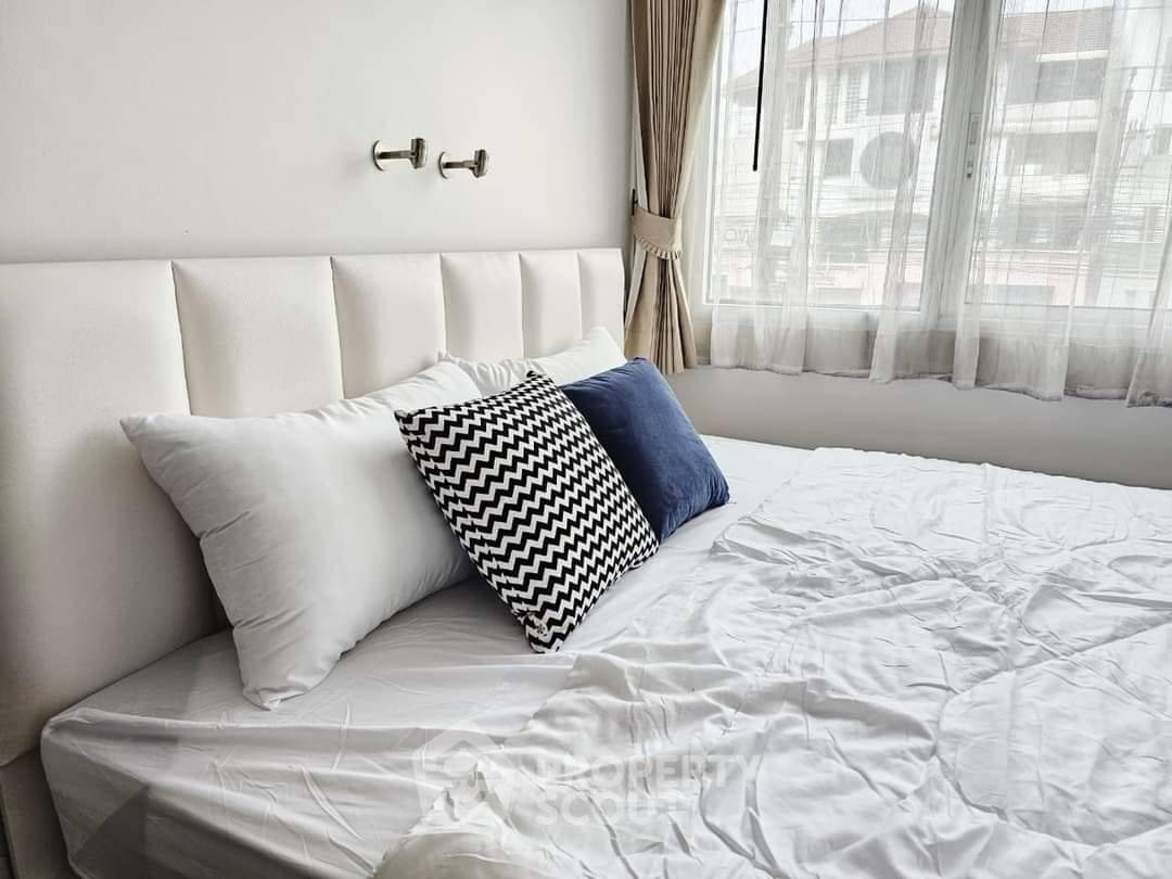 picture 1-BR Condo at J.W. Boulevard Srivara Condominium in Phlapphla (ID 2307336) - 18/23