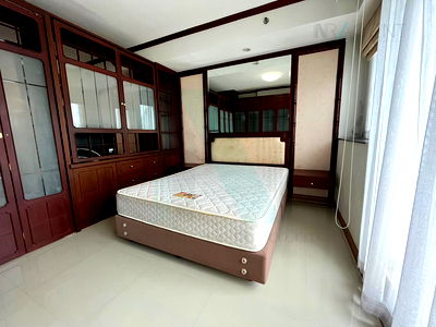 Condos for rent BTS Sala Daeng : 📌 For Rent Condo SUPALAI ORIENTAL PLACE SATHORN – SUANPLU Building 1, Floor 15,1 bed room, Room size 40.00 sqm