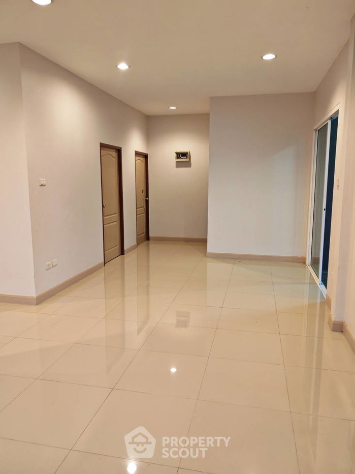 รูป บ้าน 3-ห้องนอน ใน วังก์พง (ID 2307272) - รูปที่ 2/14