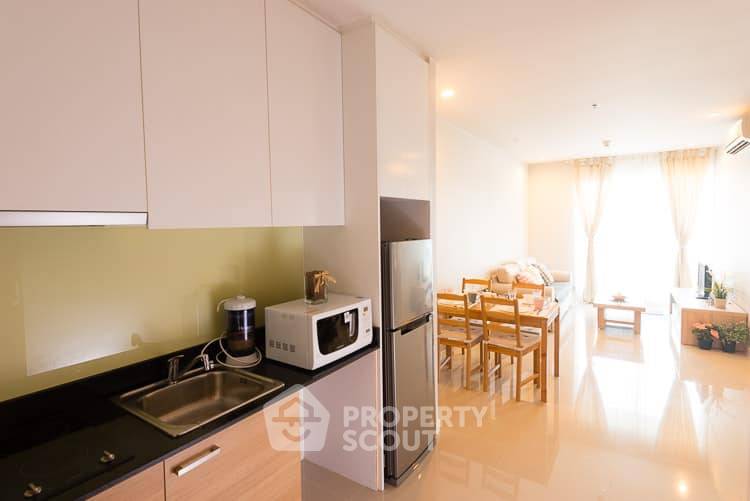 picture 1-BR Condo at Circle Condominium near MRT Phetchaburi (ID 375158) - 9/11