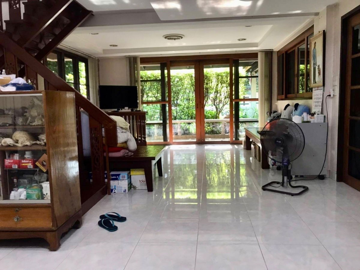 picture For Sale: 2-Storey Single House with Guest House – Seri Rama 9, Soi 58 Yaek 8 Perfect for a big family or those seeking comfort, privacy - 9/18