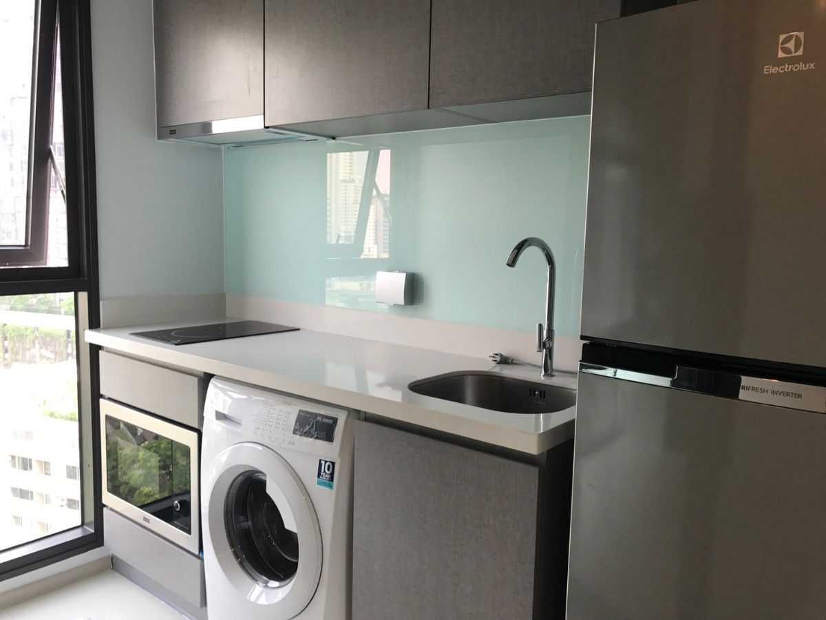 รูป Rhythm Sukhumvit 36-38   1 ห้องนอน 1 ห้องน้ำ ขนาด 35 ตร.ม. - รูปที่ 3/4