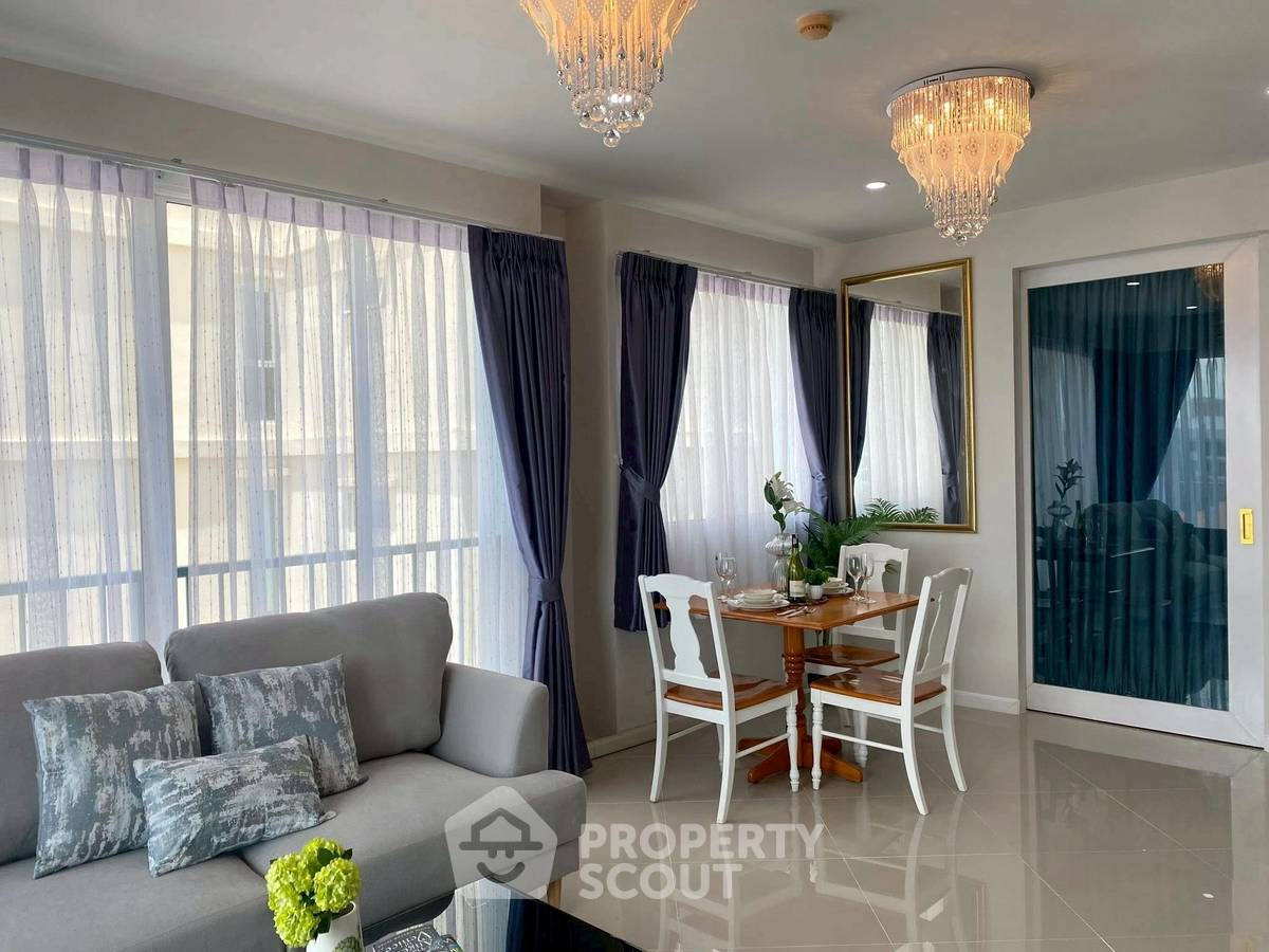 picture 1-BR Condo at Diamond Suites Resort close to Pattaya South (ID 2306181) - 1/17