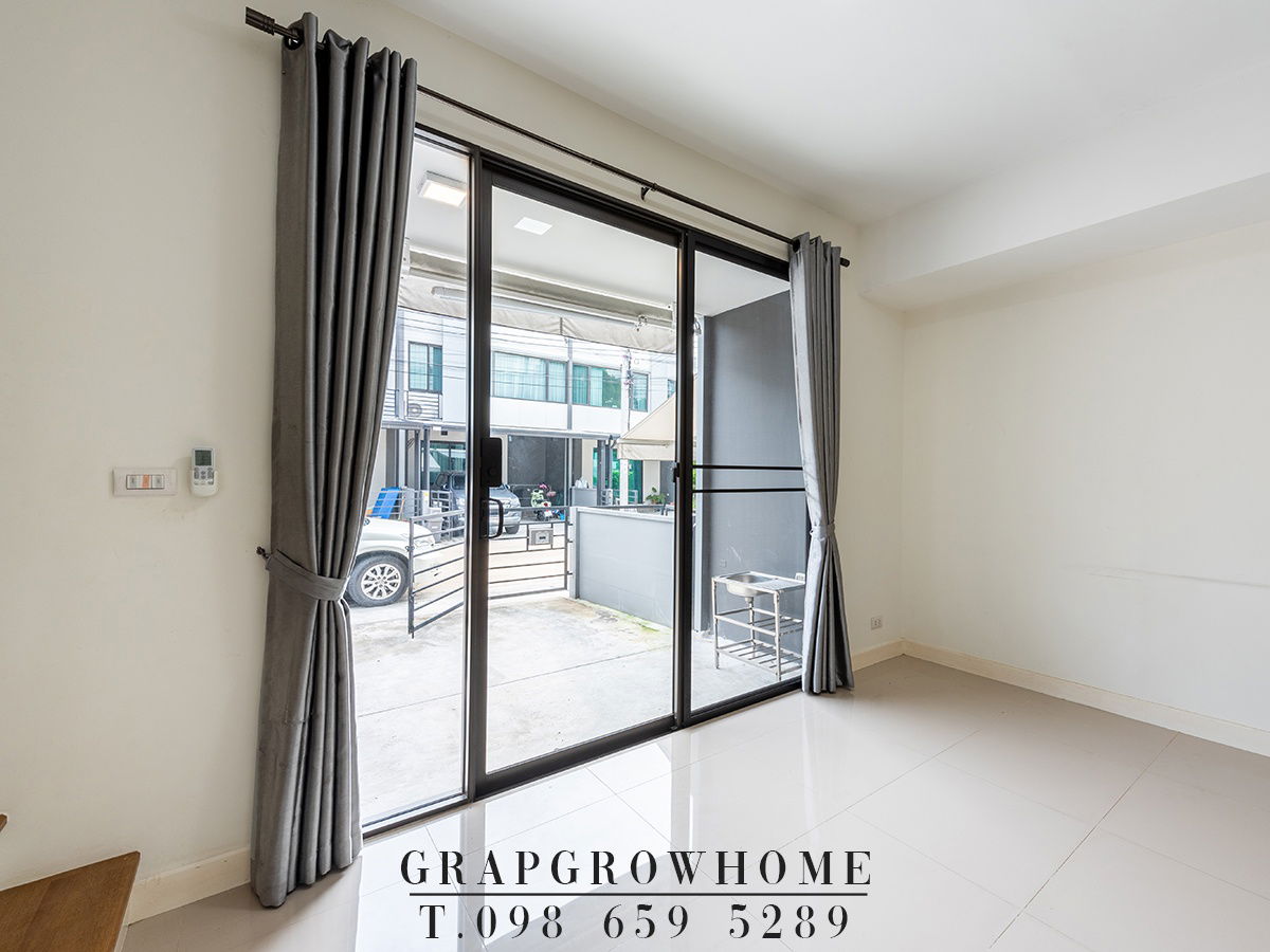 รูป ทาวน์โฮม 2 ชั้น โครงการใหม่ Pleno บางนา–วงแหวน | ใกล้ Mega บางนา สนามบินสุวรรณภูมิ นิคมอุตสาหกรรมอัญธานี (เจโม) โรงเรียนนานาชาติ - รูปที่ 7/27