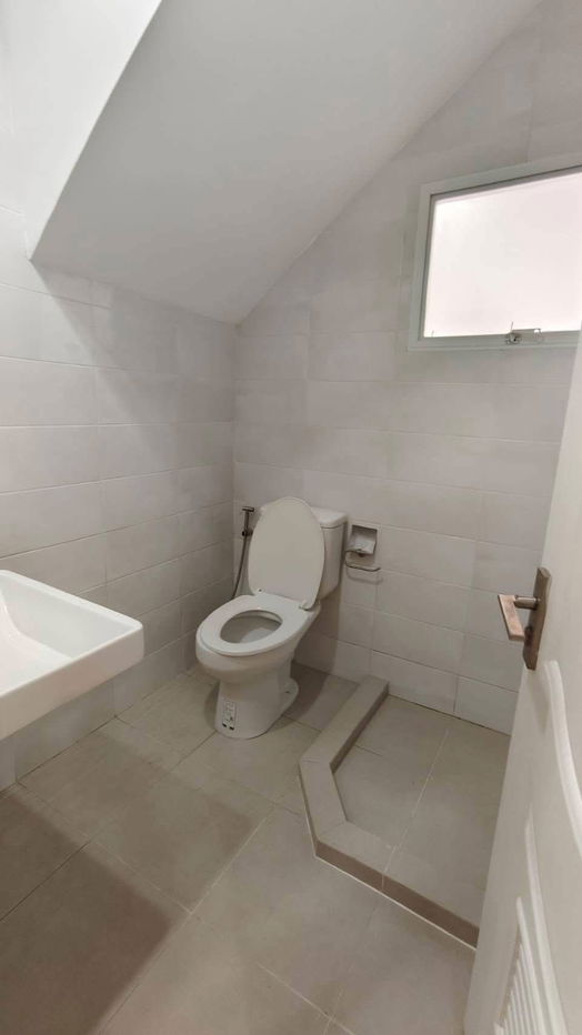 picture For rent: Perfect Place Wongwaen Ramkhamhaeng - 6/22