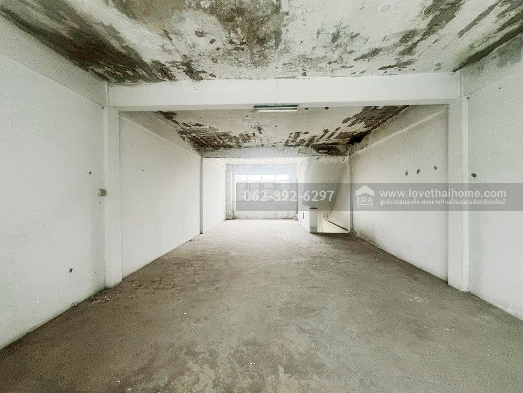picture For sale: 4.5-storey shophouse, size 18.7 sq m., selling below appraised value, selling for only 2.5 million baht. - 6/10