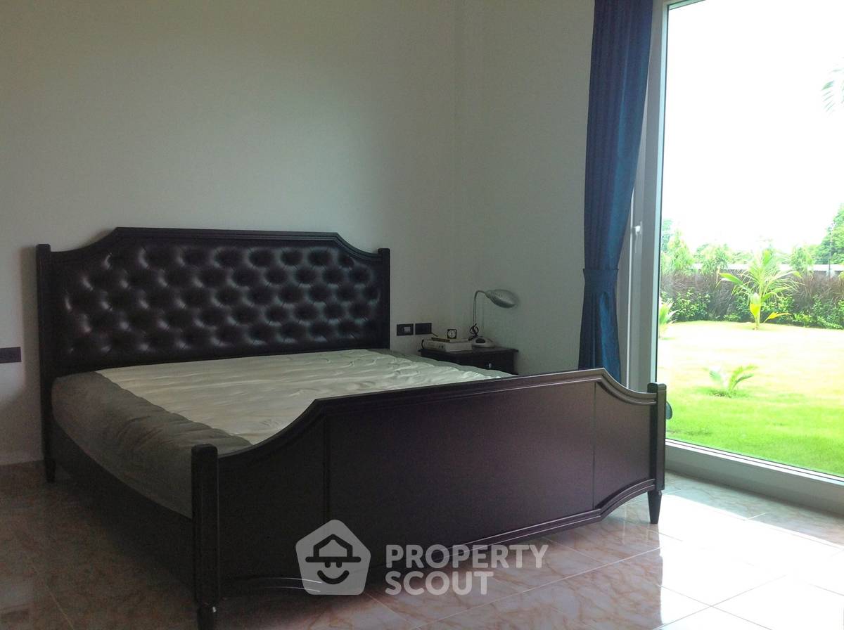 รูป วิลล่า 4-ห้องนอน ใกล้ สวนนงนุช (ID 1531381) - รูปที่ 24/34