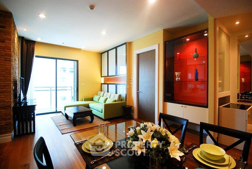picture 1-BR Condo at Bright Sukhumvit 24 Condominium near BTS Phrom Phong (ID 514316) - 1/8
