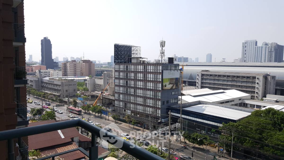 รูป คอนโด 1-ห้องนอน ที่ วิลล่า อโศก ใกล้ MRT เพชรบุรี (ID 883847) - รูปที่ 8/9